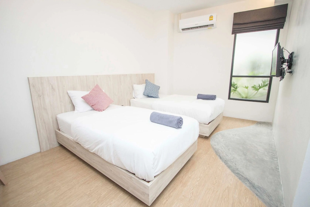 All day hostel @ BTS Bang Chak by ZUZU — фото
