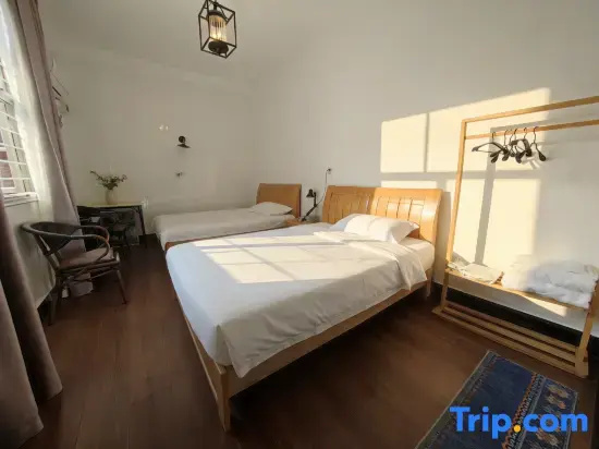 Standard Double Family room (full double bed)