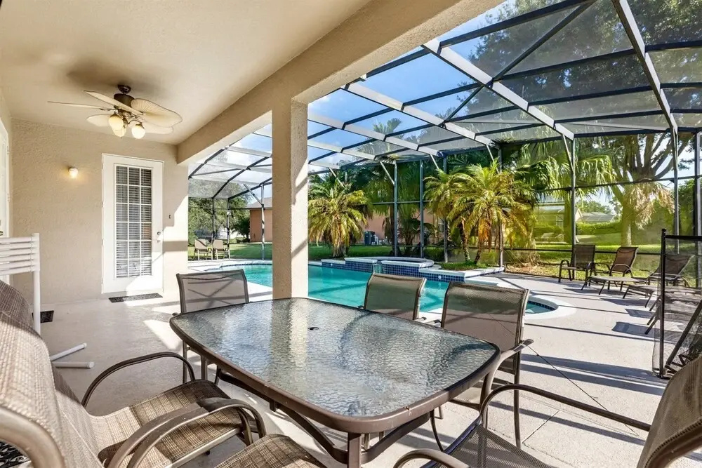 Stunning 7 bed home w/ south facing, private pool, spa & cinema room - Near Disney - 468