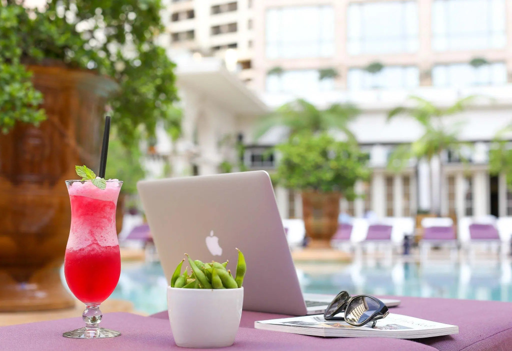 InterContinental Phoenicia Beirut by IHG - фото 11