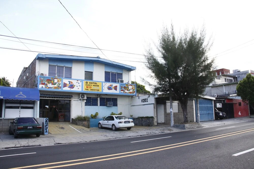 Hotel Happy House