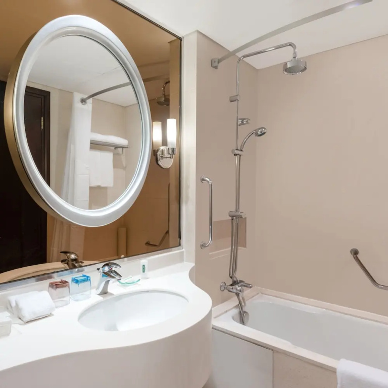 Holiday Inn Shanghai Pudong Nanpu by IHG - Chambres