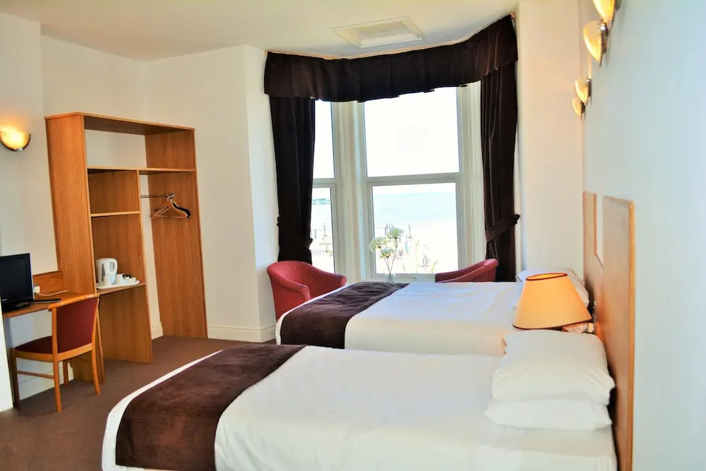 Four Saints Brig Y Don Hotel - Chambres