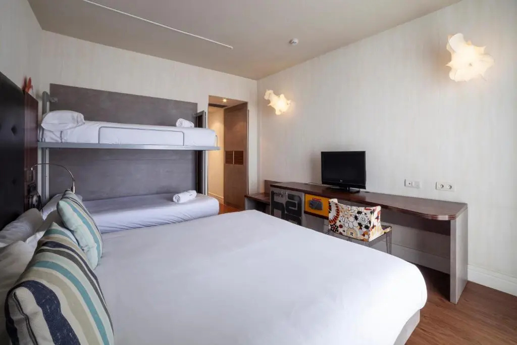 Petit Palace Tamarises - Chambres