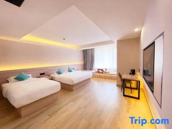 Deluxe Family room