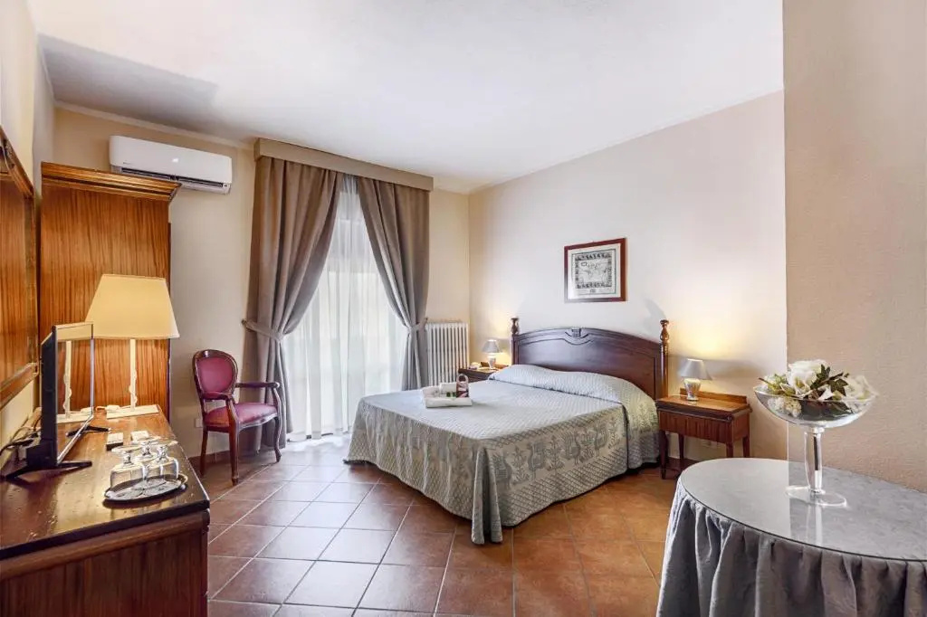 Colonna Palace Mediterraneo - Chambres