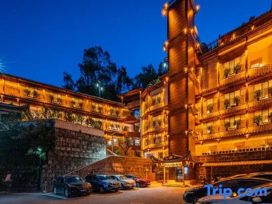 Floral Hotel·Phoenix Perch Lodge Hotel