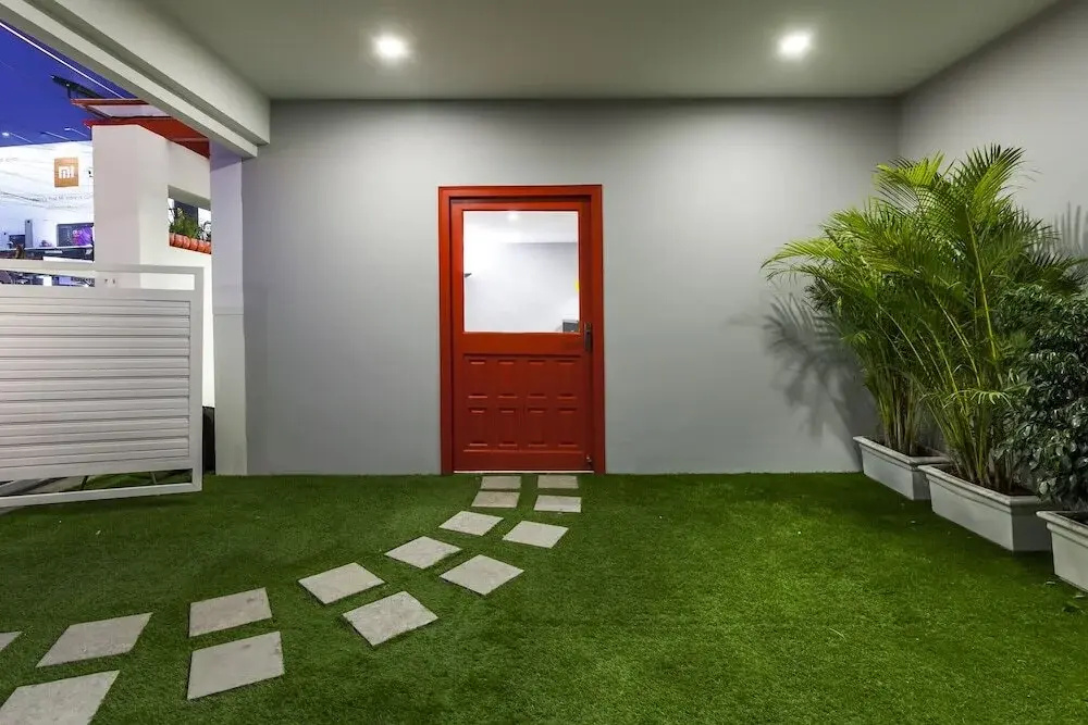 16 Squares Koramangala By OYO Rooms