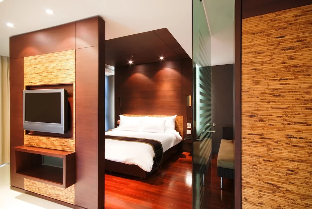Полулюкс с балконом в Tara Mantra Cha Am Resort