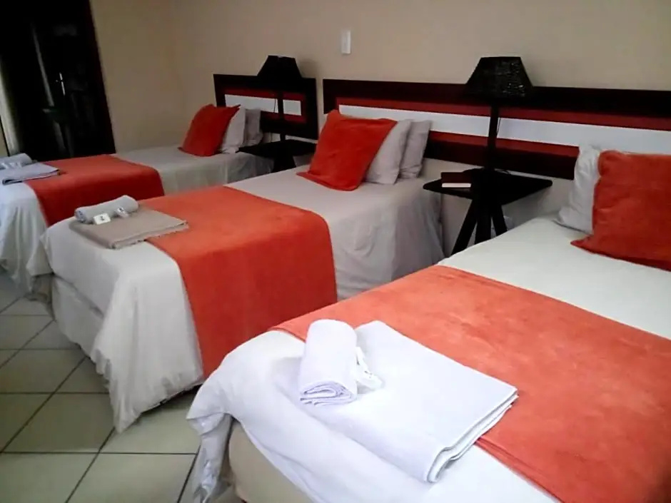 Rustenburg Guesthouse - Chambres