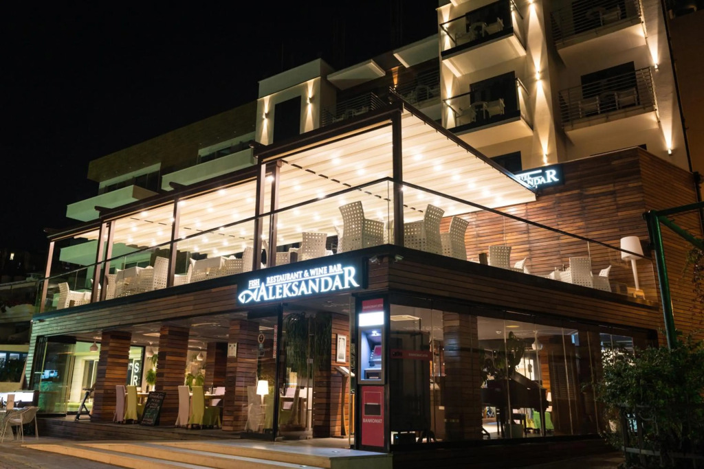 Hotel Aleksandar by null