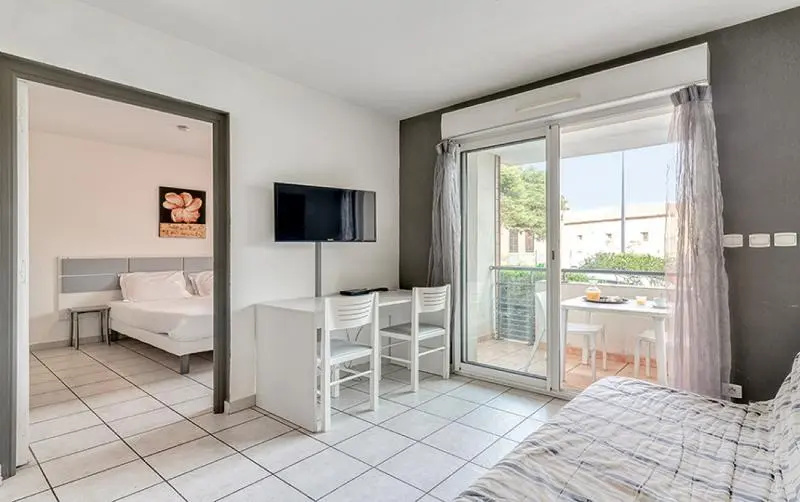 1 Bedroom Quadruple Apartment