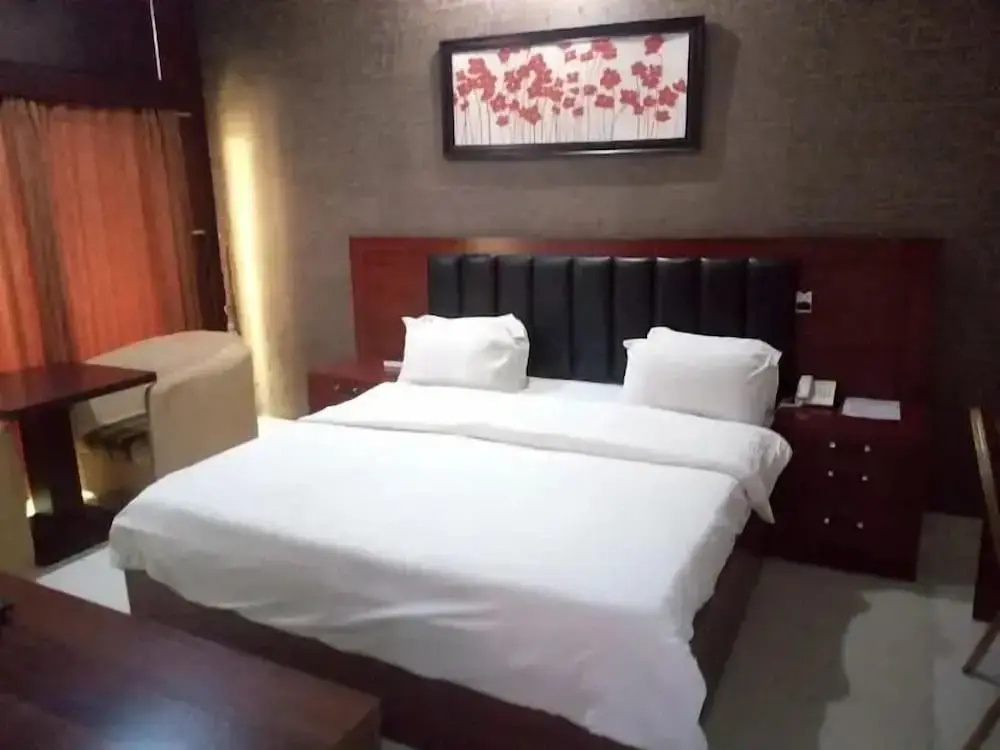 Dikord Hotels