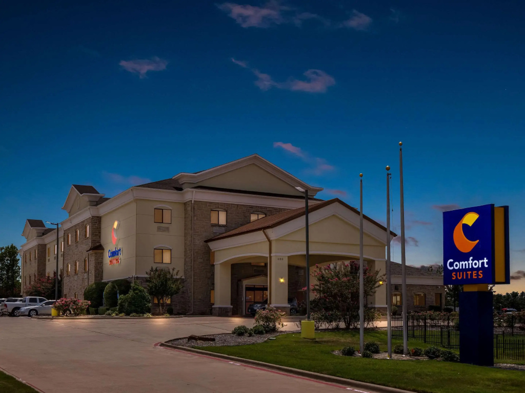 Comfort Suites Lindale - Tyler North