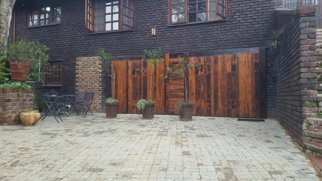 Julie's B&B