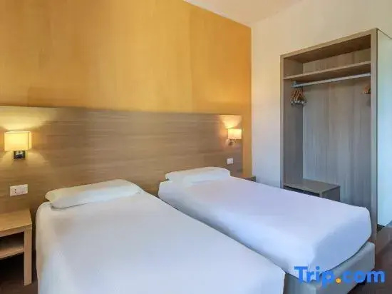 Classic Double room (twin beds)