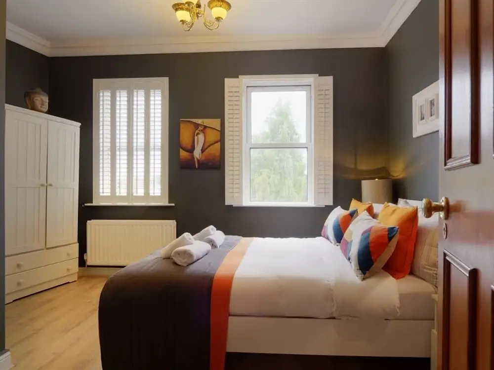 Standard Double room (full double bed)