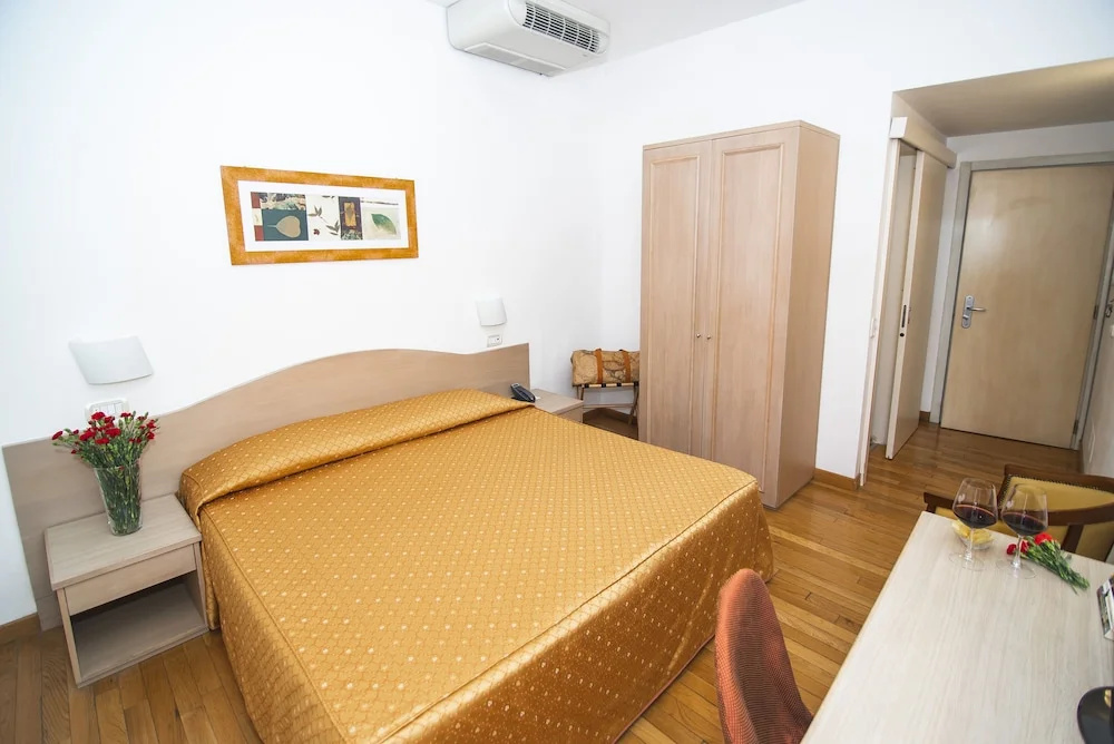 Hotel La Colonna - Chambres