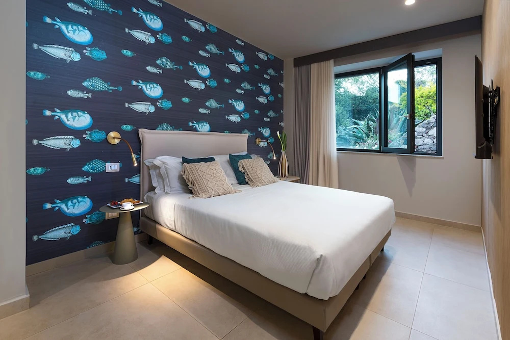 Luxury room