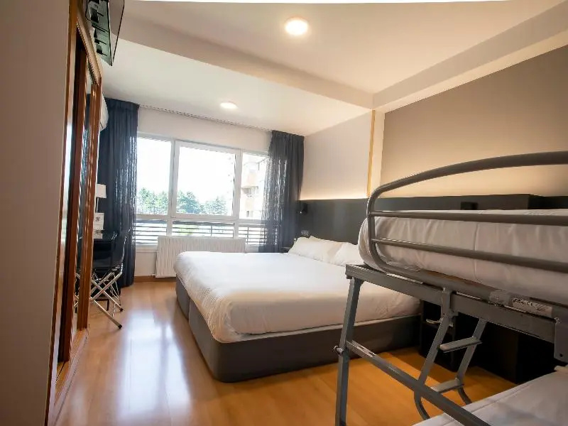 Hotel Sancho Ramírez - Chambres