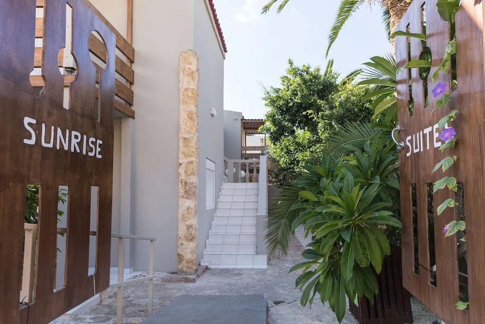 Sunrise Suites