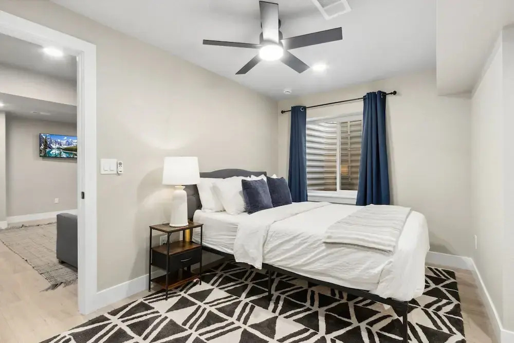 Decked Out Sunset Views, Fire Pit & Fenced Yard — фото 6