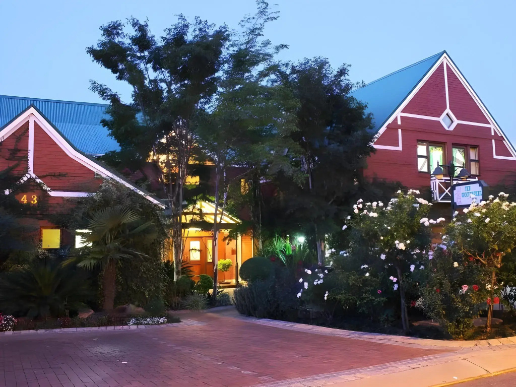 The Woodpecker Inn - фото 23