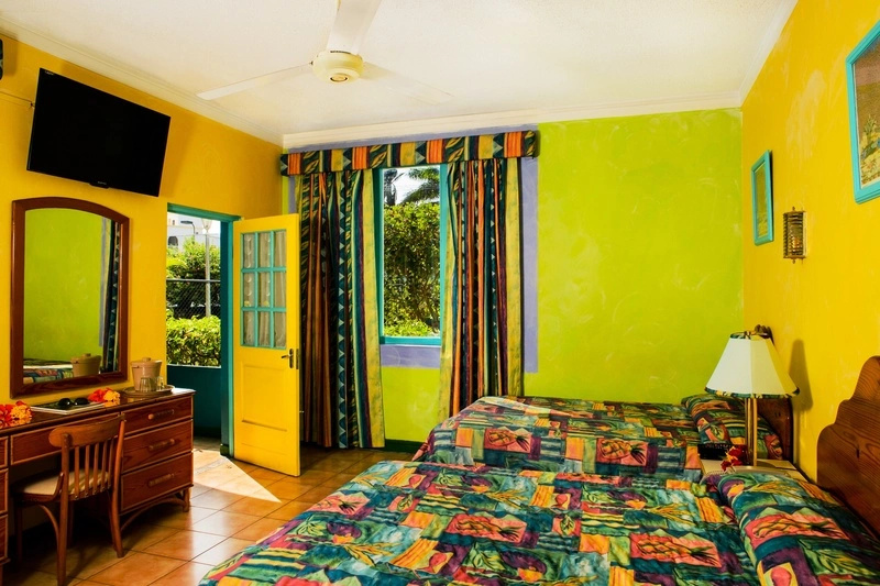 Doctors Cave Beach Hotel - Chambres