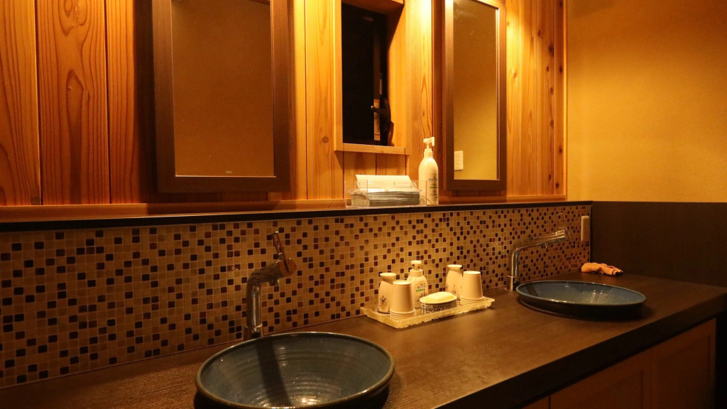 Daibutsu Ryokan by null