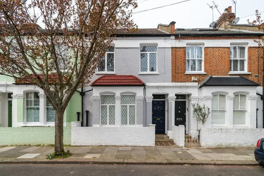 Fresh 2 Bedroom Flat by the River Thames