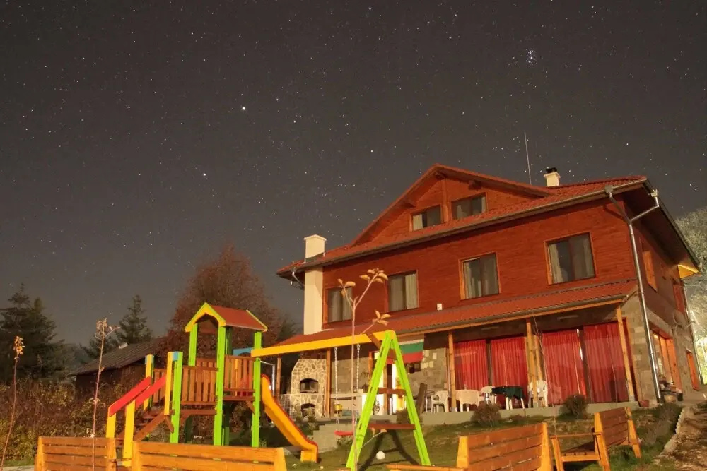 Yan BibiYan Guest House - фото 17