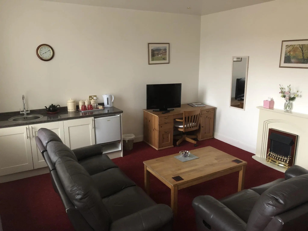 Superior Double room (full double bed)