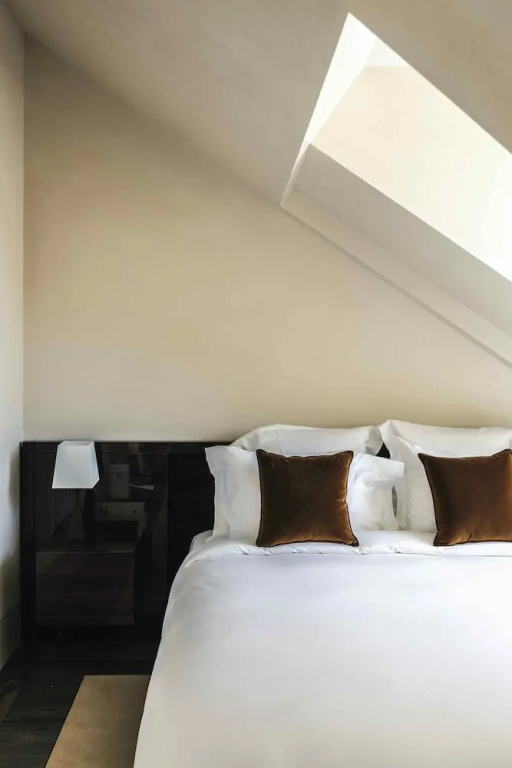 Mondovi Luxury Suites 30