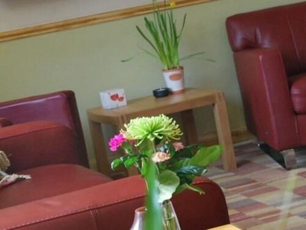 Lobby & Reception