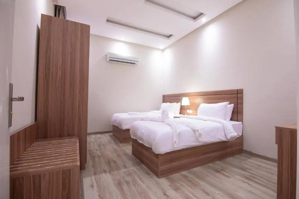 Отель Towlan Alfalah Serviced Apartments — фото