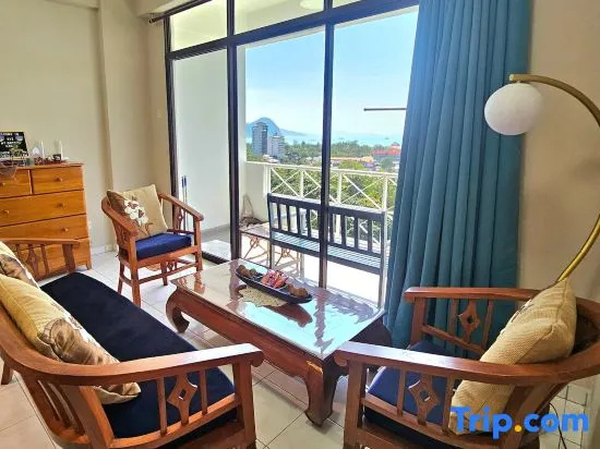 812 • MT Breeze House • Andaman Sea