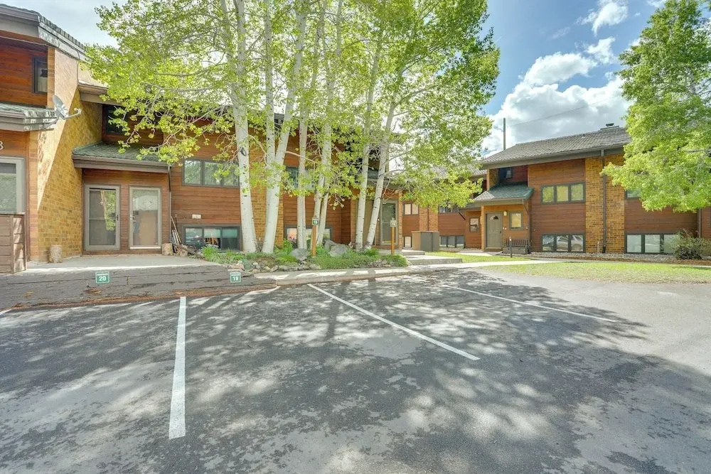 Eagle-vail Hideaway w/ Golf, Ski, and More!