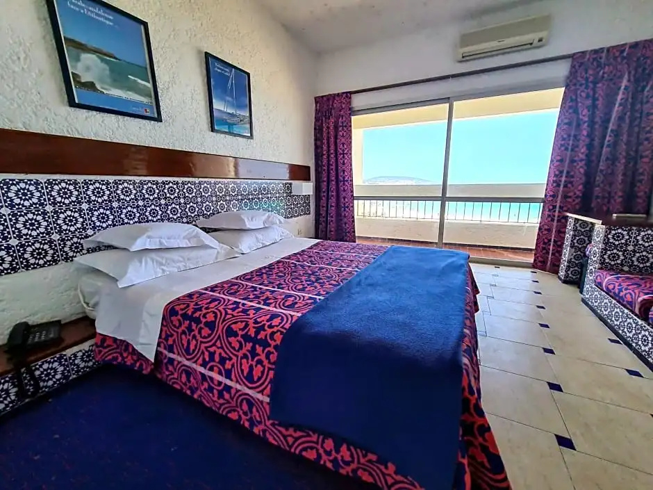 Standard Double room with sea view (full double bed)