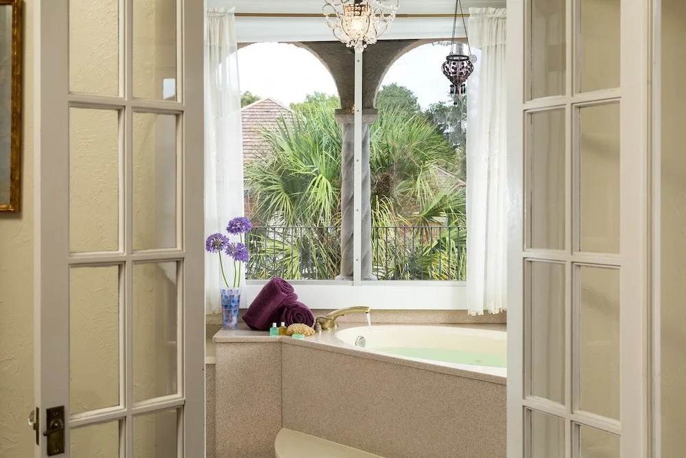 Standard room with balcony