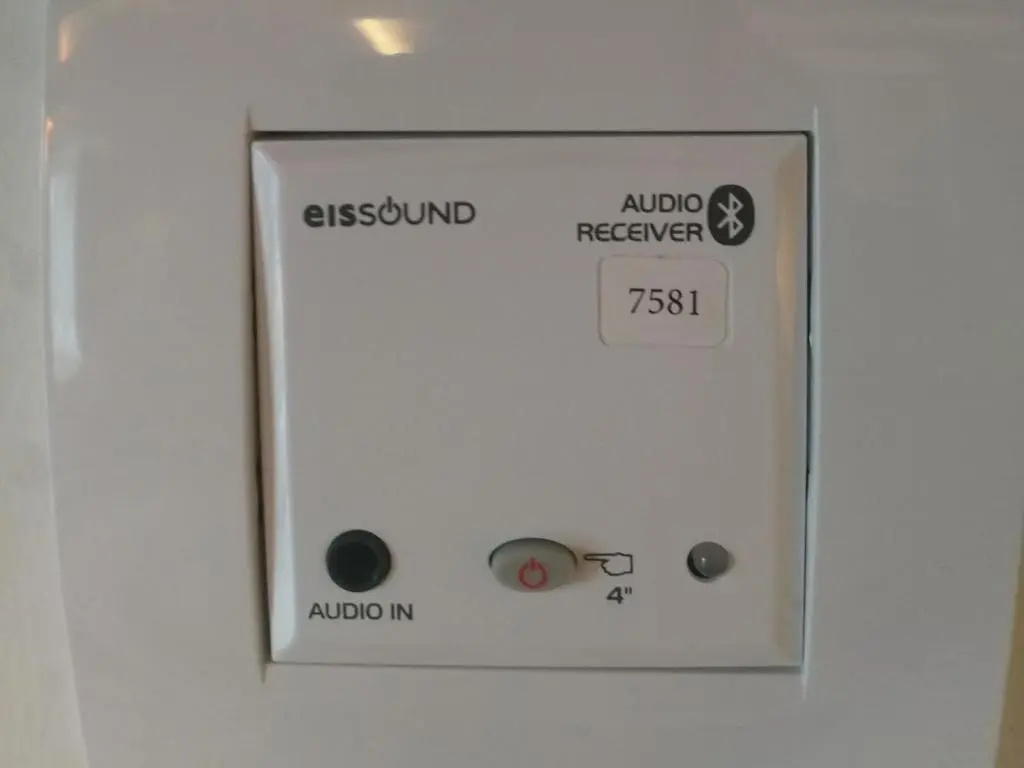 Economy room