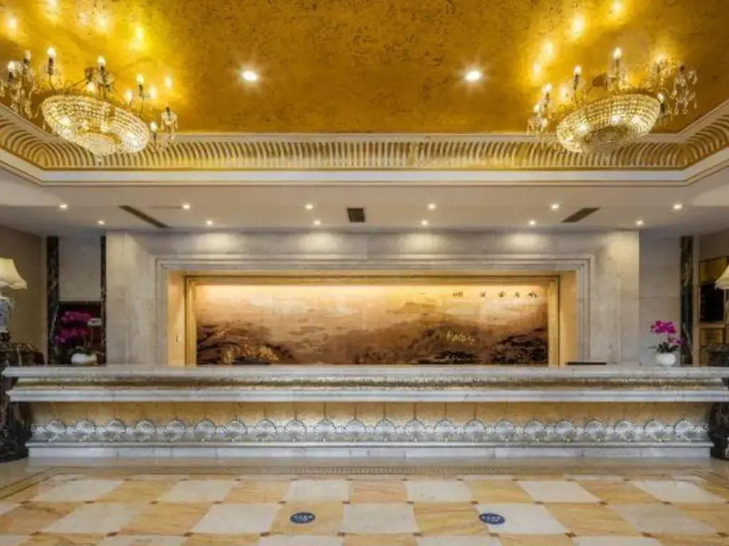Junlai Business Hotel Jiajiang Central Coach Terminal