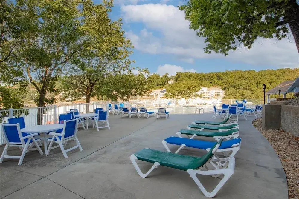 Lakefront Condo With 2 Pools, Courts, Trails & Patios at 12mm