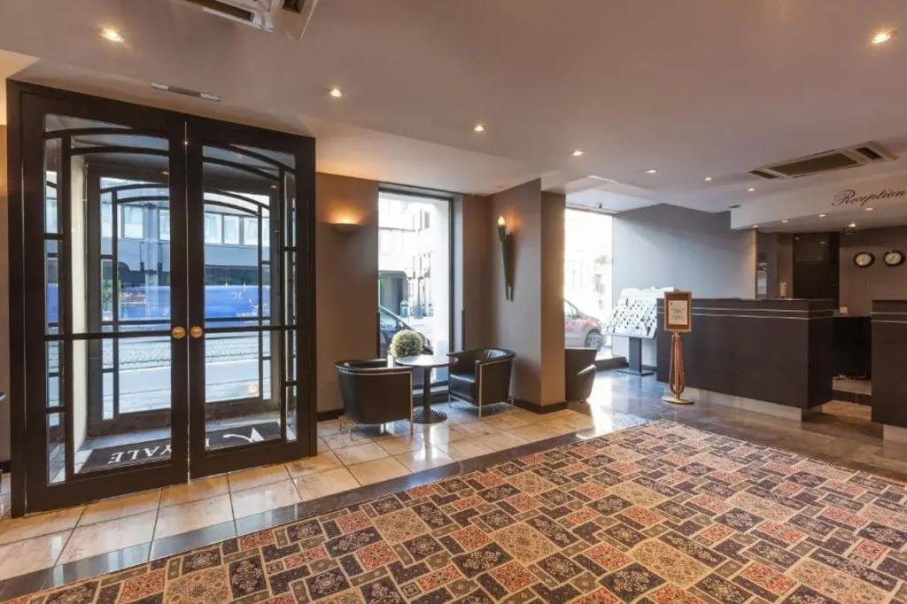 Hotel photo 11