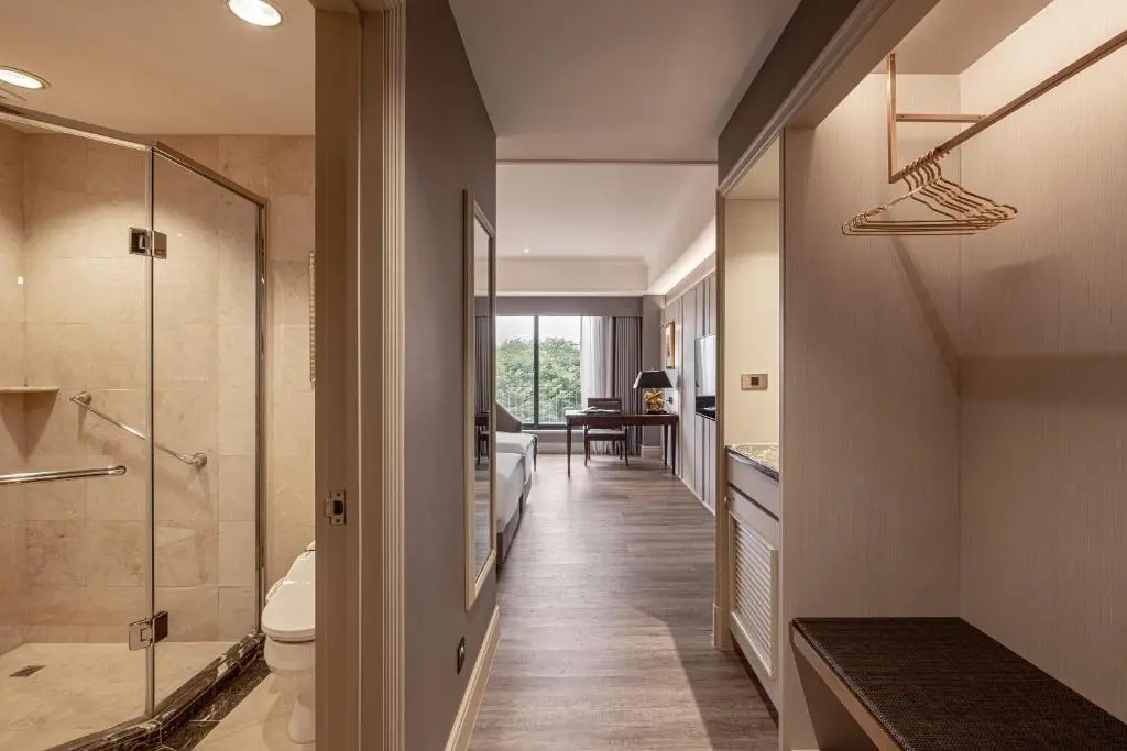 Lakeshore Hotel - Chambres