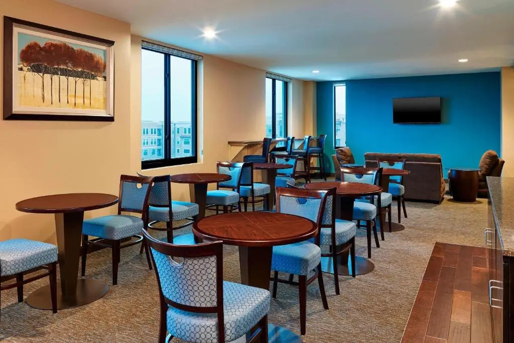 Sheraton Stonebriar Hotel - Chambres