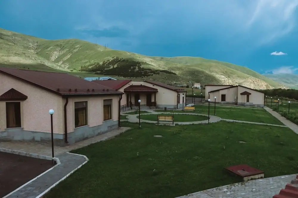 Artanish beach resort