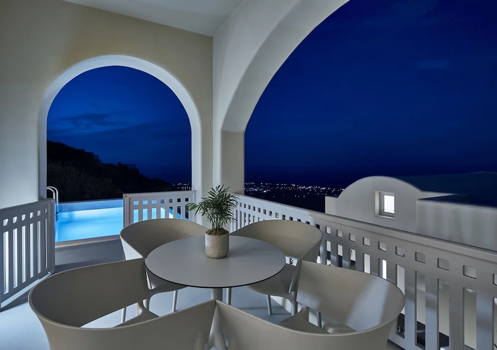 1 Bedroom Suite