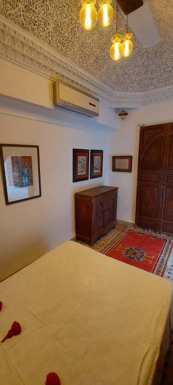 Riad Barroko — 4