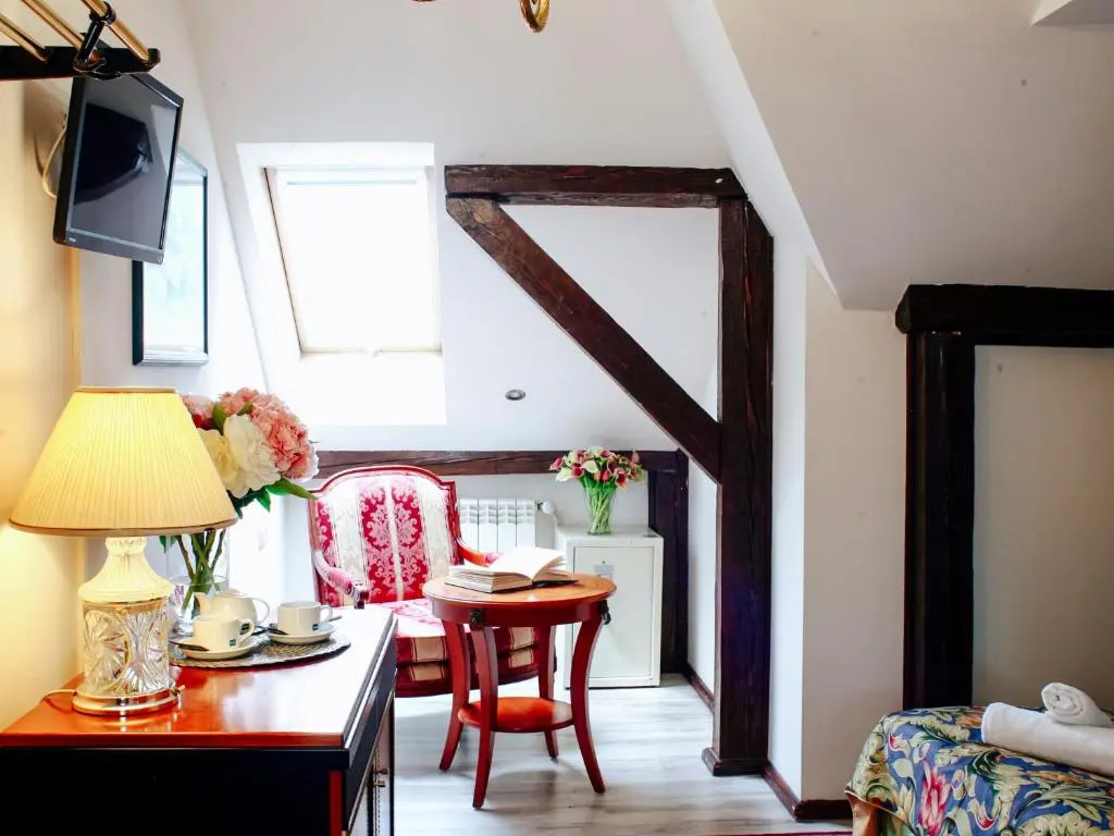 Aparthotel Miodosytnia - Chambres