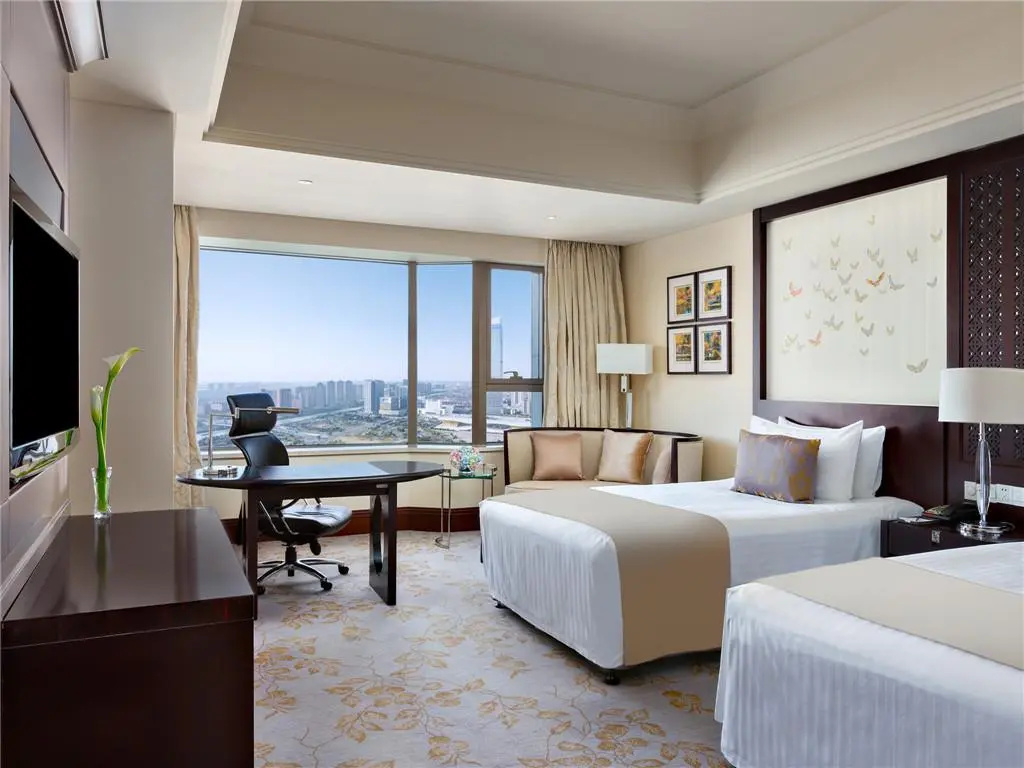 Classic Double room with city view (twin beds)
